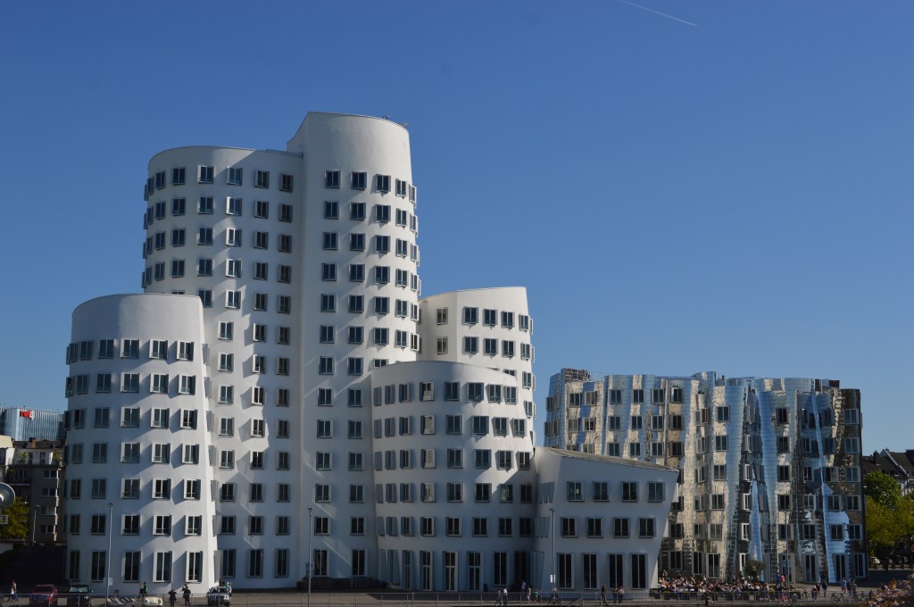 Gehry Buildings at Media Harbor in Düsseldorf – Iconic deconstructivist architecture with white facade