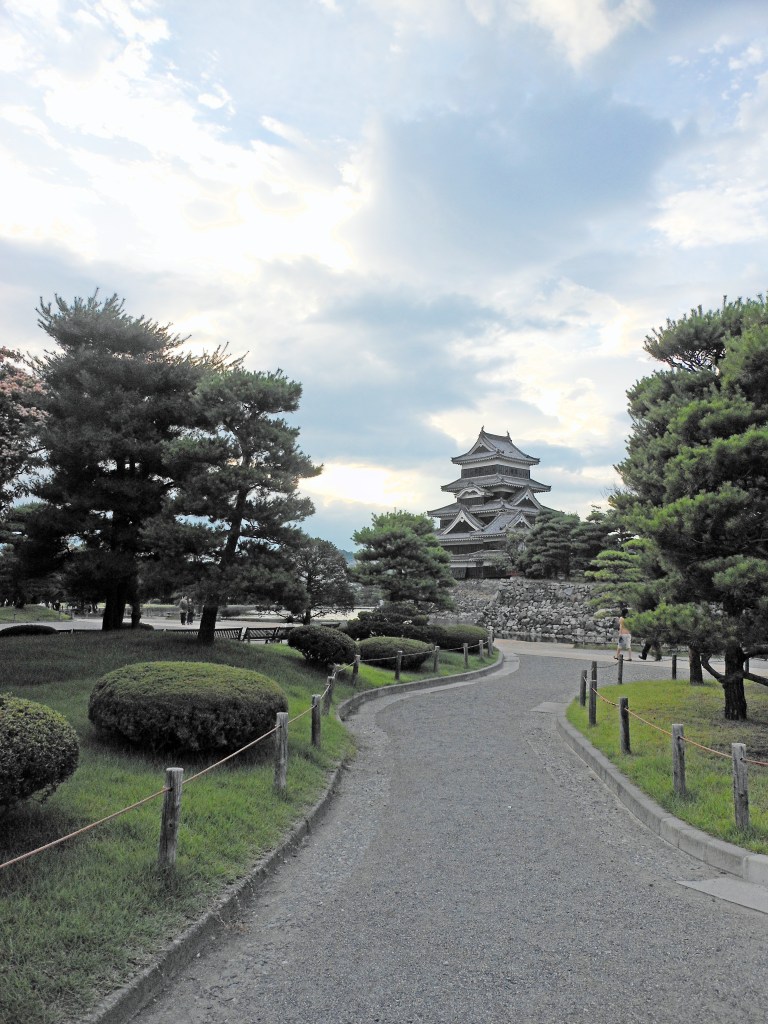 Pathway through the garden leading to Matsumoto Castle – Nagano stock photos